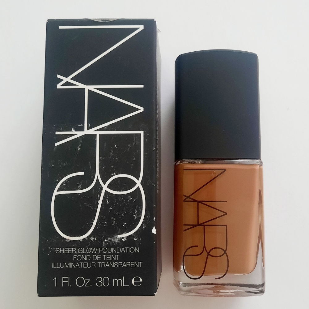 NARS Dark2 New Orleans Sheer Glow Foundation